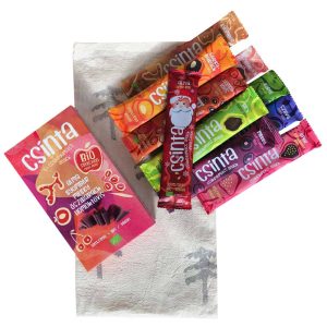 Csinta Mikulás bordó vászonzsákban